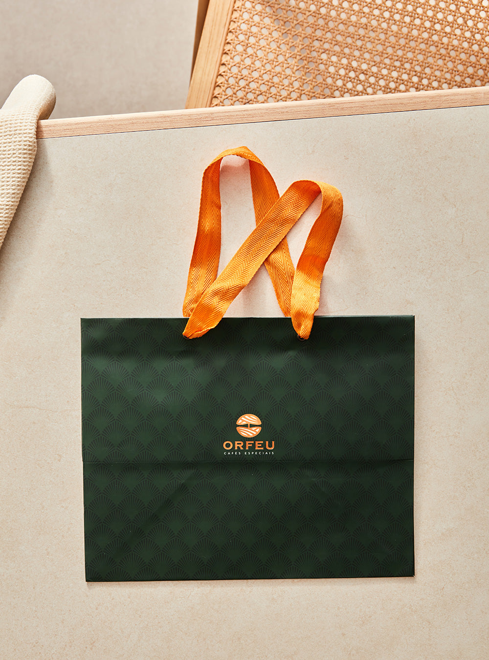 Sacola de Presente Orfeu Média