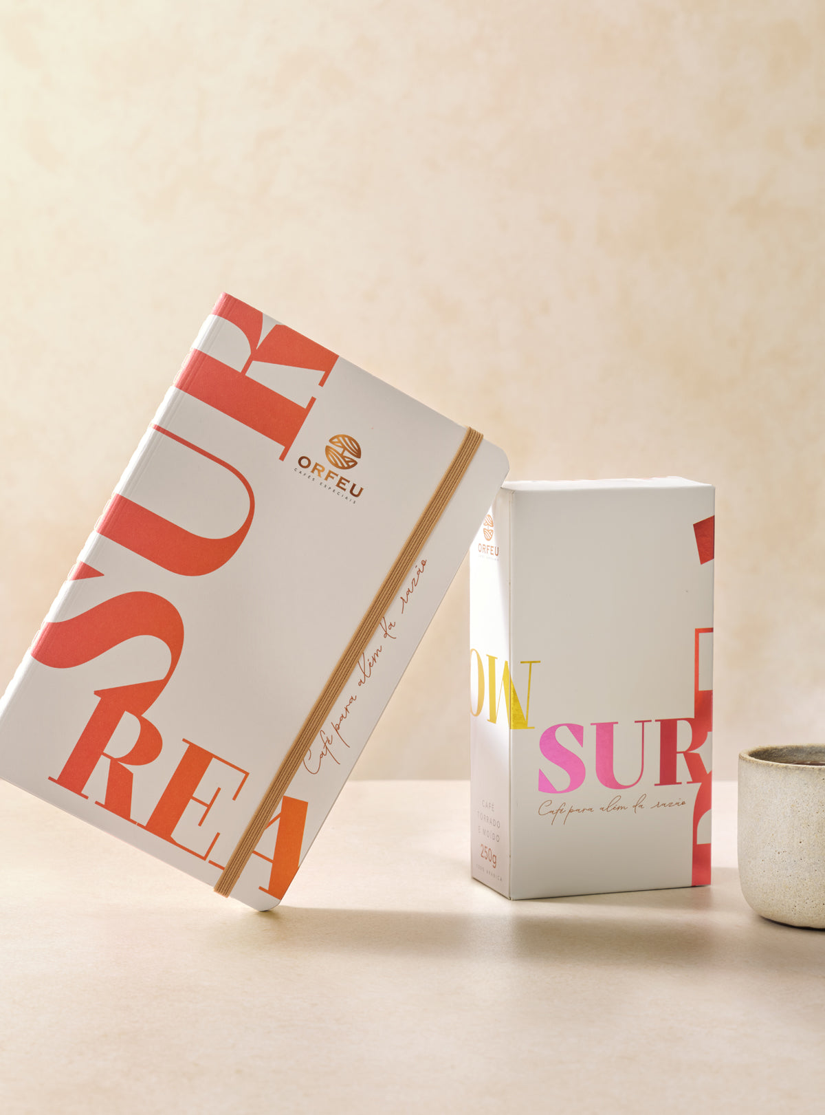 Kit Torrado e Moído Surrealismo + Caderno