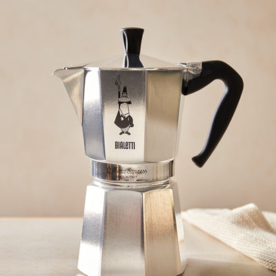 Cafeteira Italiana Bialetti Nuova Moka Express Prata 420ml